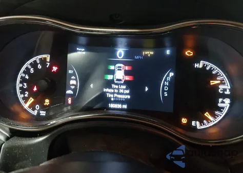 2015 Jeep Grand Cherokee Overland z USA, uszkodzony, nr VIN 1C4RJFCG7FC173084